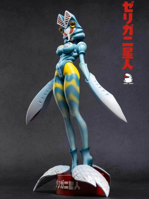 Stylized Alien Baltan - Collectible Figure Main View