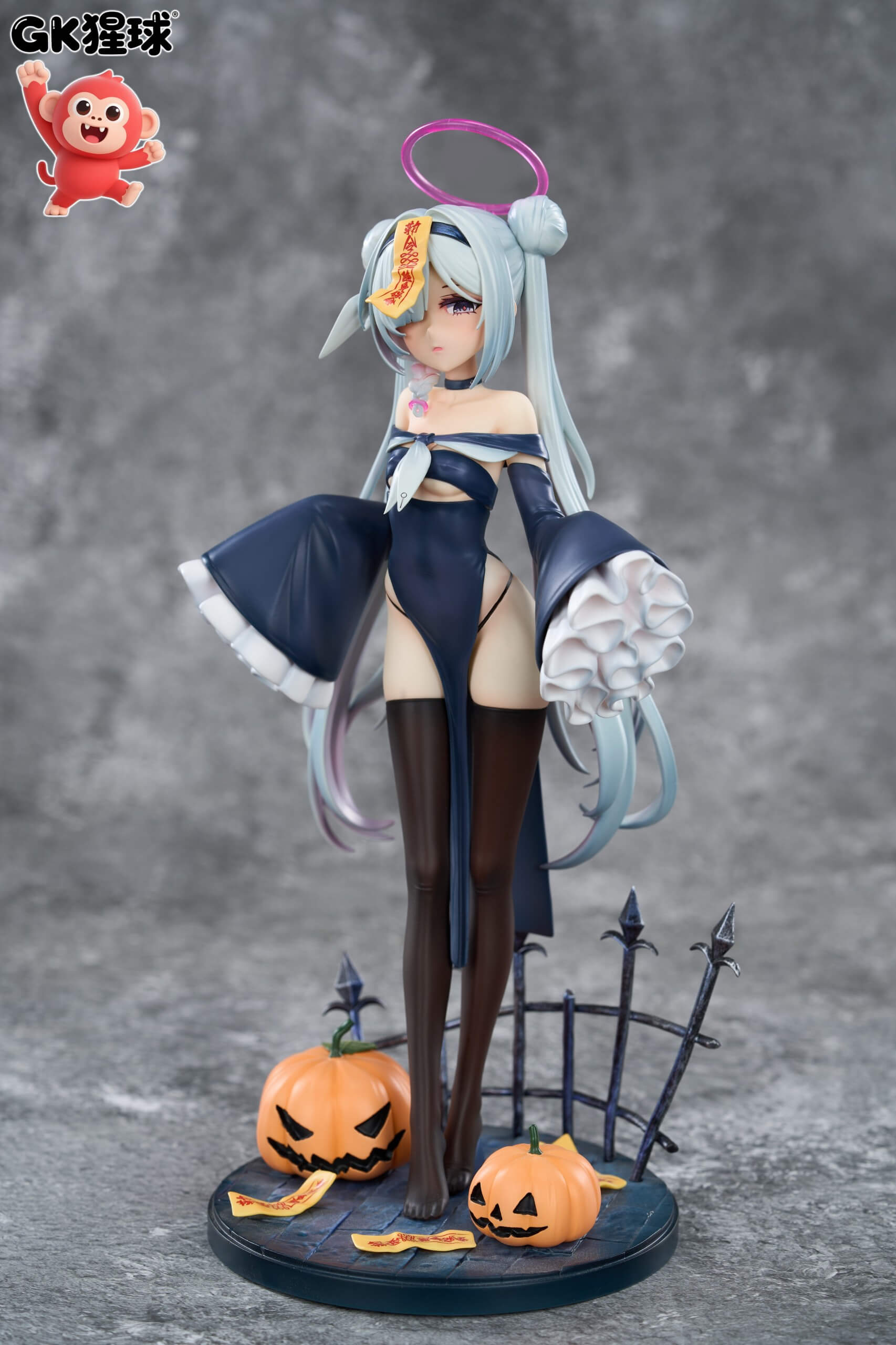 Halloween Plana - Featured Image Halloween Plana - Collectible Figure Main View