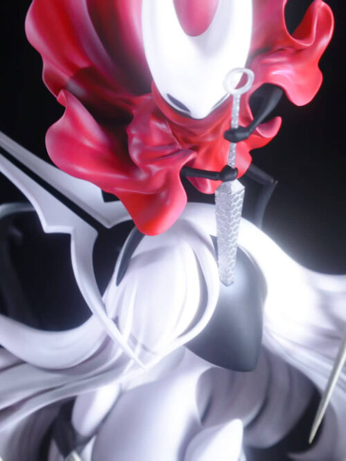 Hornet vs Grand Mother Silk - Detail View 1