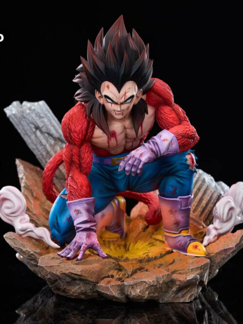 Super Saiyan 4 Vegeta - Detail View 1