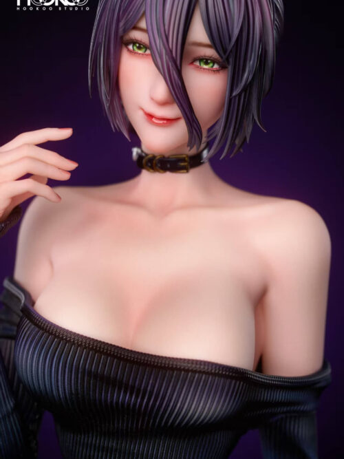 Cafe Girl Reze - Detail View 2