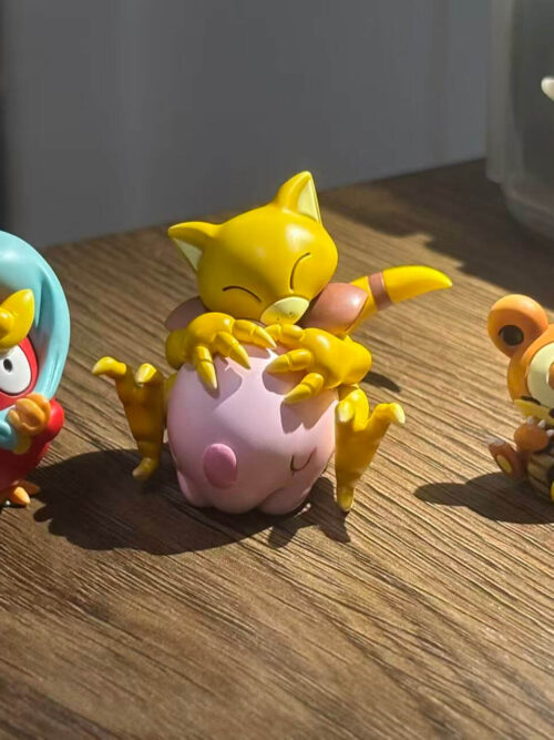 Munna x Abra, Darumaka, and Teddiursa - Collectible Figure Main View