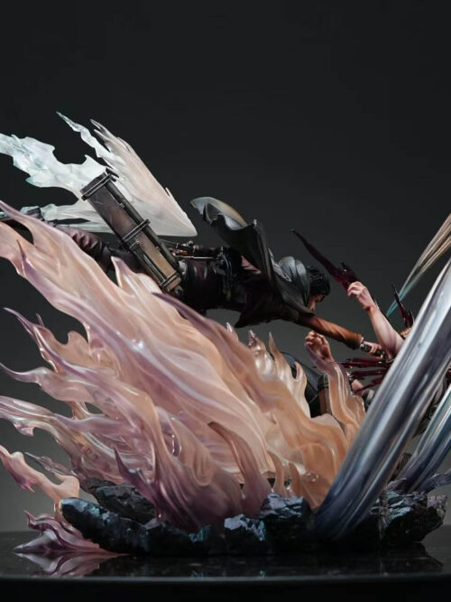 Levi Ackerman vs Reiner Braun - Detail View 7