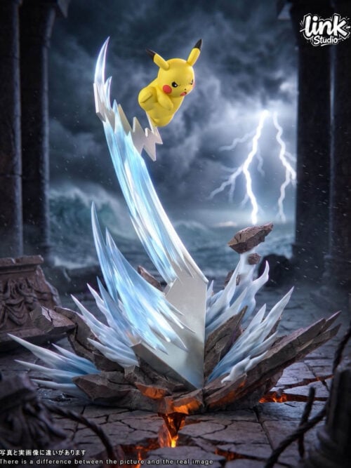 r6pqdky6s1c7ky7c6td71ex5n2sa4wfj Iron Tail Pikachu - Collectible Figure Main View