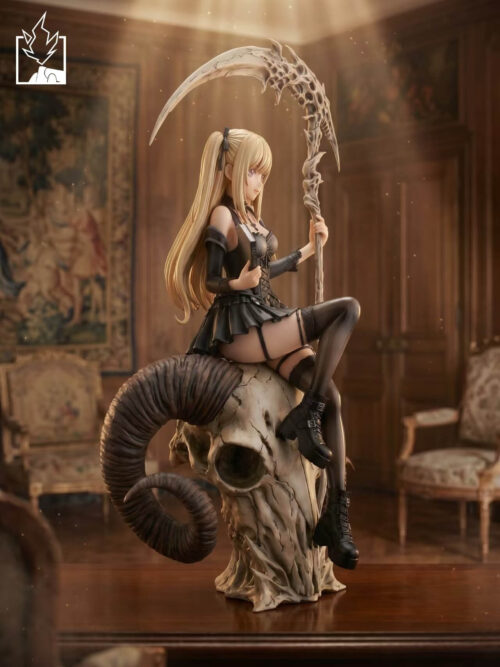 Seated Misa Amane - Detail View 5