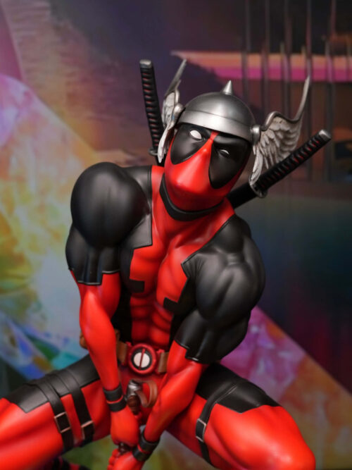Thor Deadpool - Detail View 3