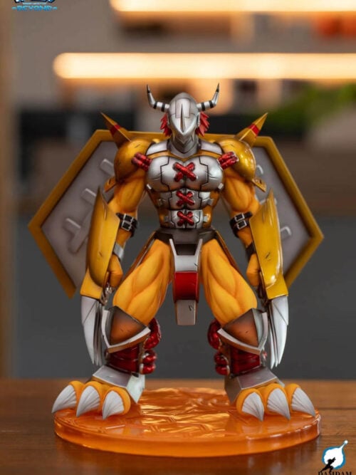 WarGreymon and Agumon - Detail View 1