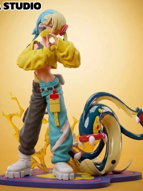 Canari and Eelektross - Collectible Figure Main View