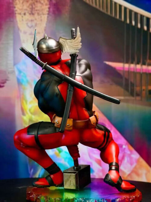 Thor Deadpool - Detail View 11