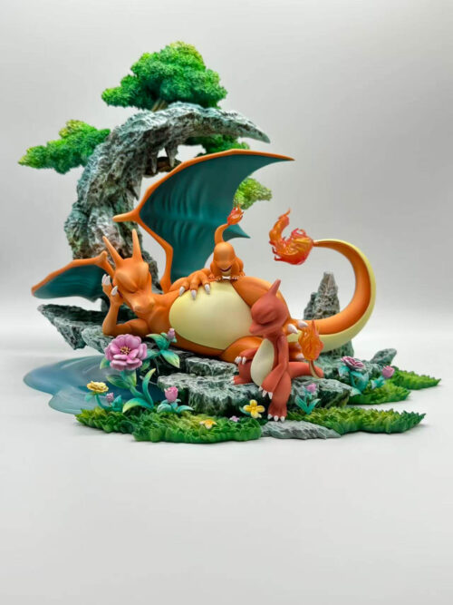 Charizard Evolution Line - Detail View 1