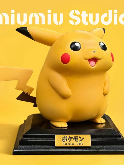 30th Anniversary Retro Handheld Pikachu - Collectible Figure Main View