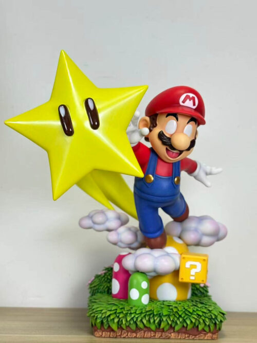 Running Mario and Super Star - Detail View 1