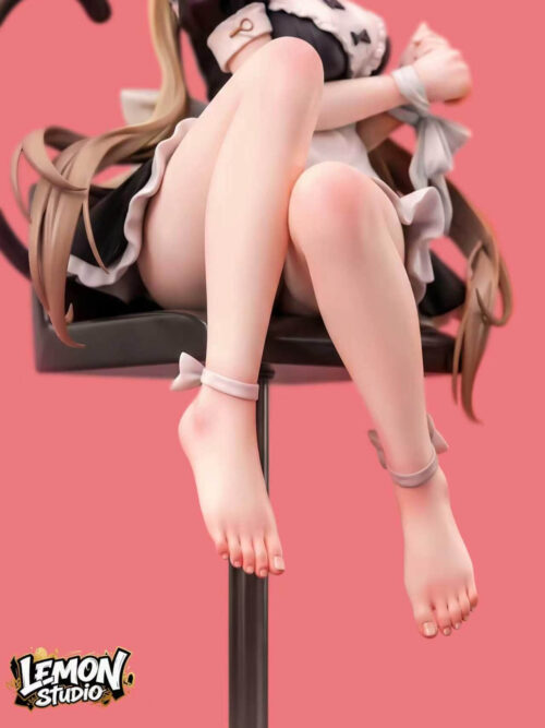 Maid Sandrone - Detail View 5