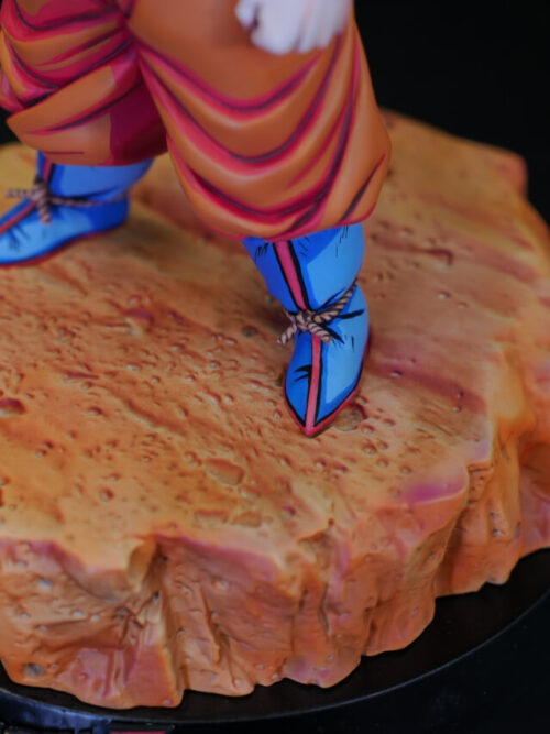 Angry Super Saiyan SD Son Goku - Detail View 8