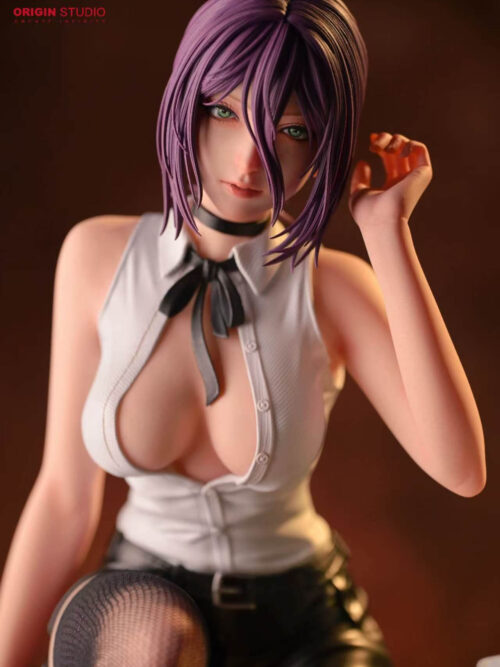 Bomb Girl Reze - Detail View 1