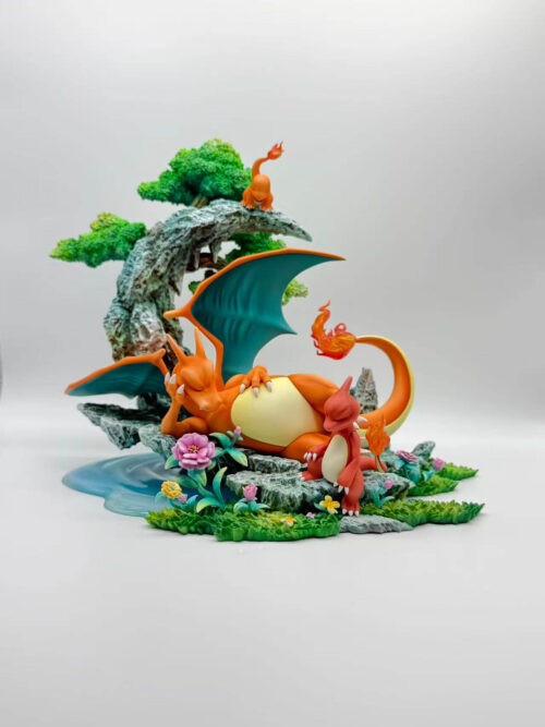 Charizard Evolution Line - Collectible Figure Main View