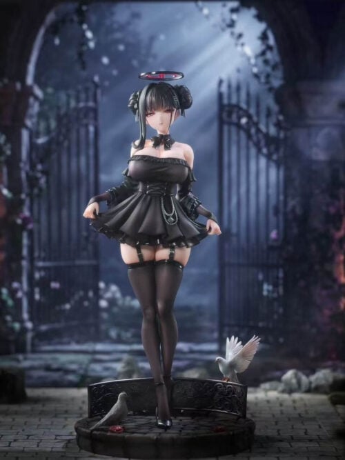 Gothic Dress Rio Tsukatsuki - Collectible Figure Main View