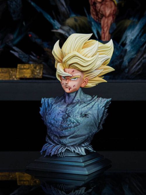 First Super Saiyan Goku - Detail View 9