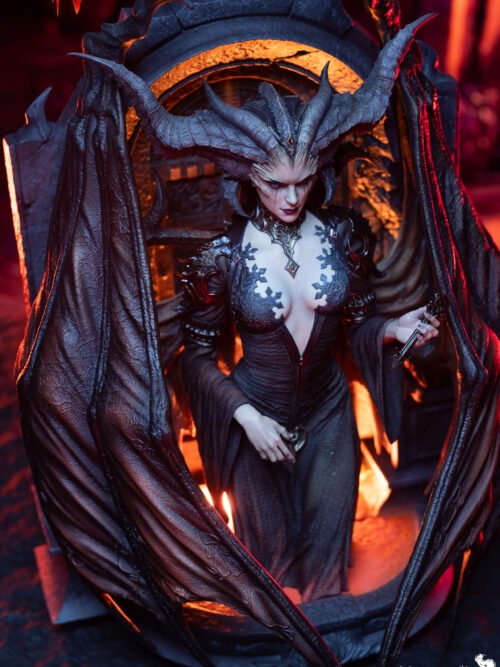 Diablo IV Lilith - Detail View 1