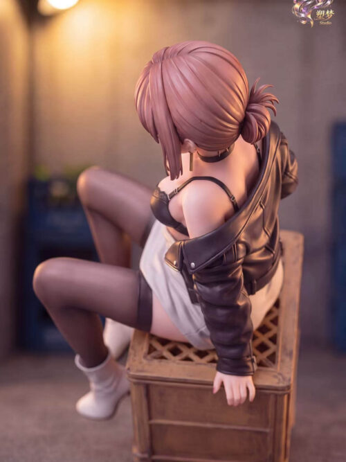 Seated Yamada - Detail View 4