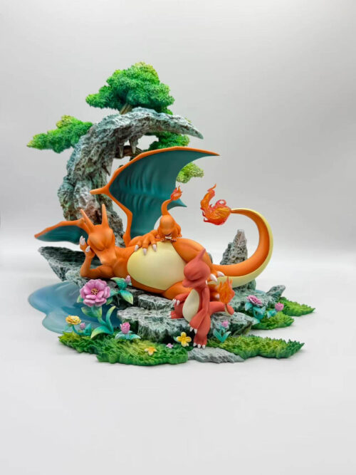 Charizard Evolution Line - Detail View 4