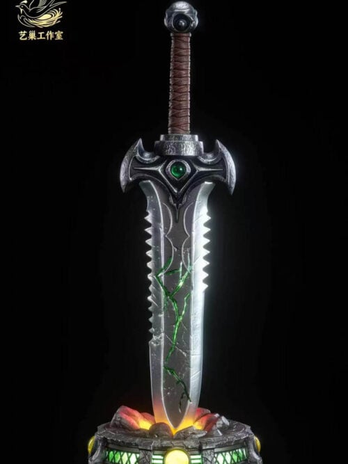 World of Warcraft - Frostmourne Greatsword - Detail View 1