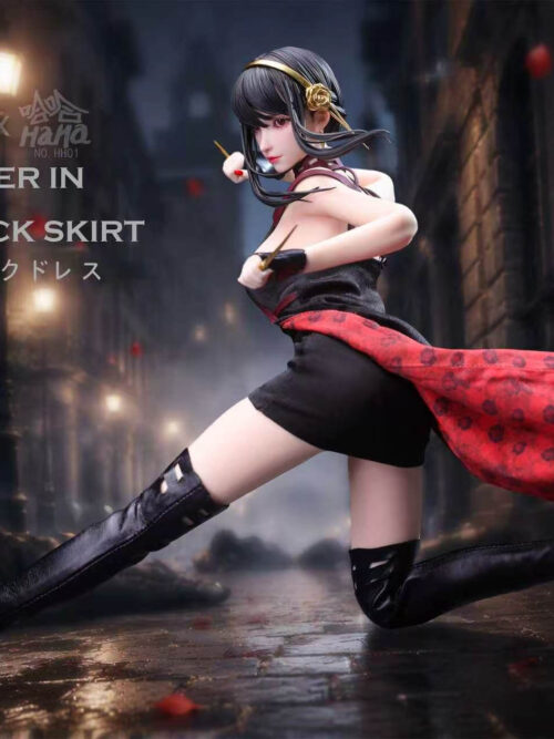 Killer in Black Skirt Yor Forger - Spy x Family - Detail View 6