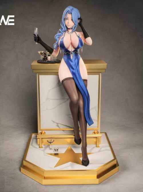 Cocktail Dress Helen - Collectible Figure Main View
