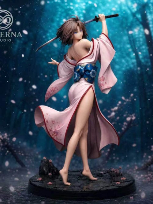 Katana-Wielding Ryougi Shiki - Collectible Figure Main View