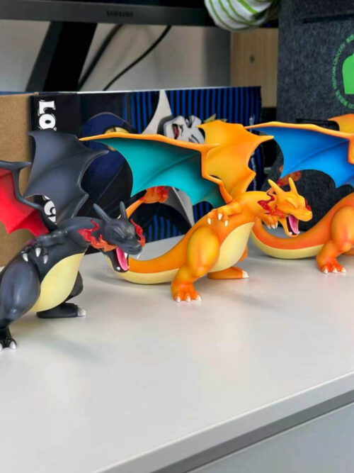 Charizard — Standalone Three-Color Ace Lineup - Detail View 4