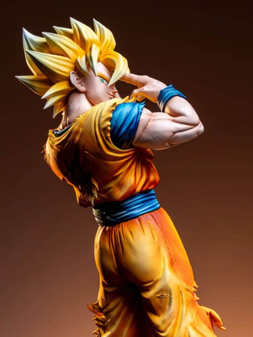 Looking-Back Instant Transmission Super Saiyan Son Goku - Detail View 1