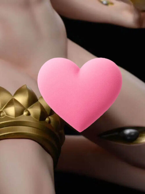 Kneeling Lotus Master - Detail View 6