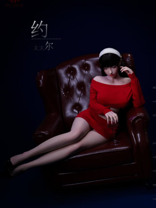Yor Forger MIO-006 Articulated Silicone Doll - Detail View 2