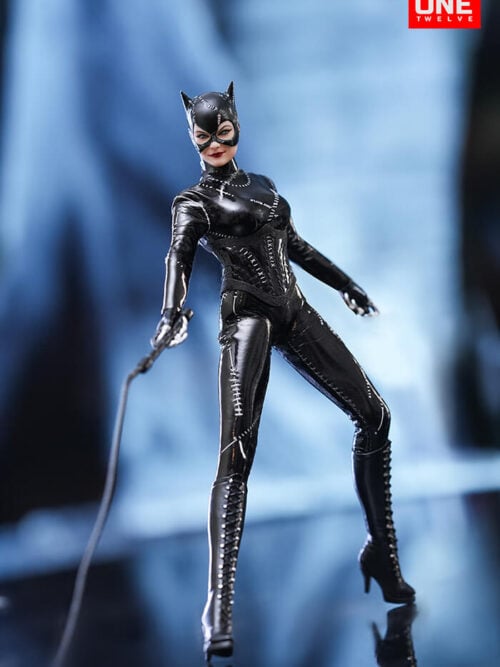 Catwoman Lady 1/12 Scale Collectible Figure - Detail View 3