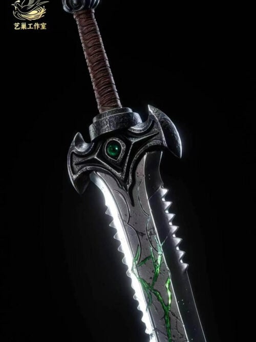 World of Warcraft - Frostmourne Greatsword - Detail View 2