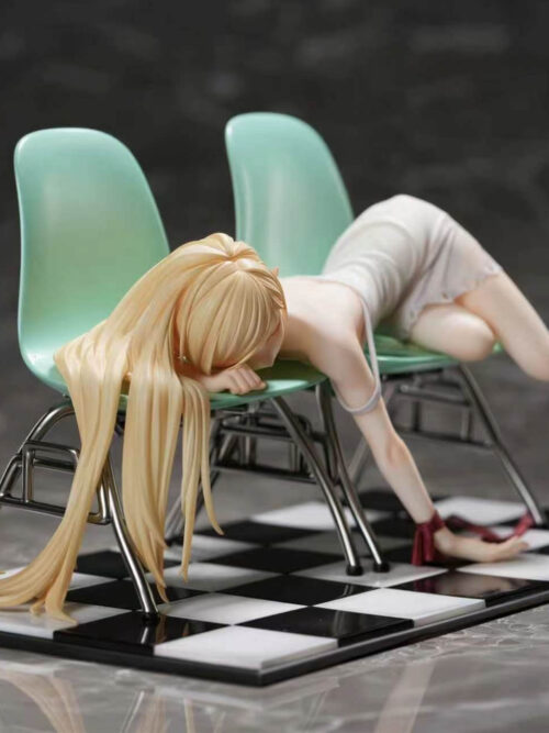 Reclining Shinobu Oshino - Detail View 3