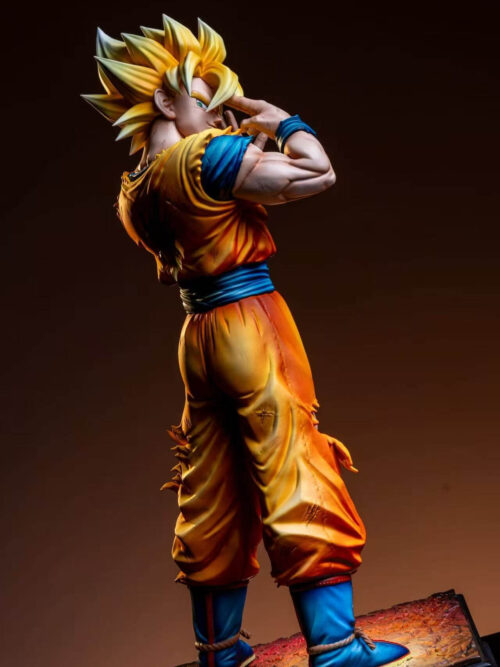 Looking-Back Instant Transmission Super Saiyan Son Goku - Detail View 12