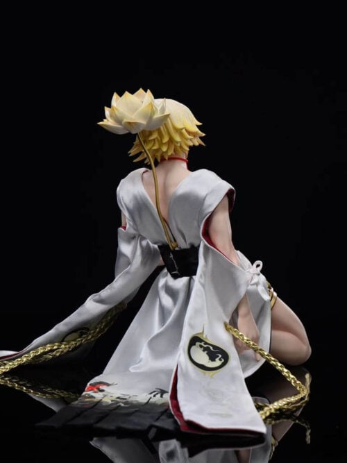 Kneeling Lotus Master - Detail View 2