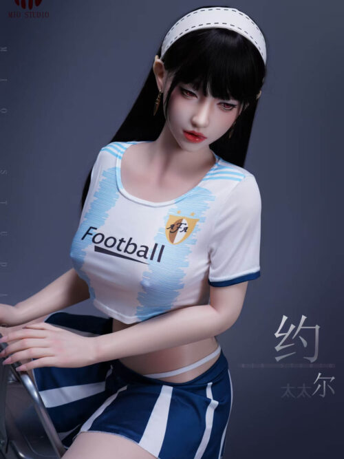 Yor Forger MIO-006 Articulated Silicone Doll - Detail View 6