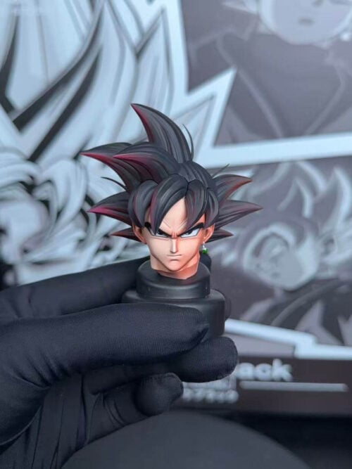 Throne Series Pink-Haired Son Goku - Detail View 2