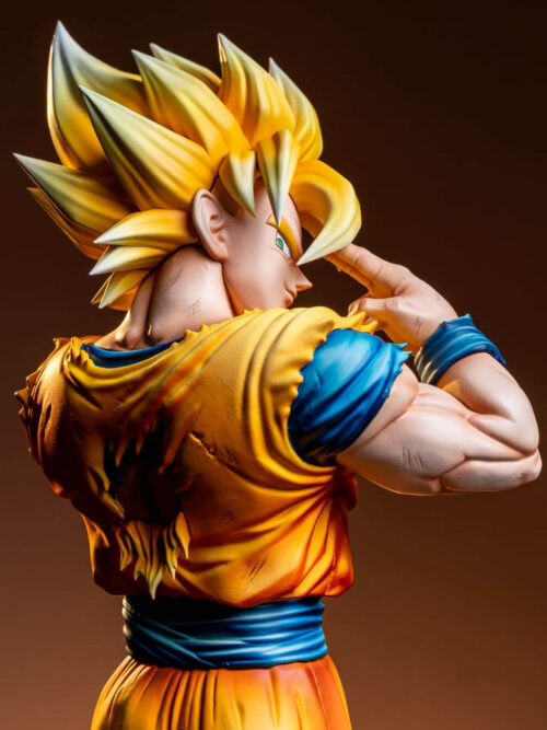 Looking-Back Instant Transmission Super Saiyan Son Goku - Detail View 3