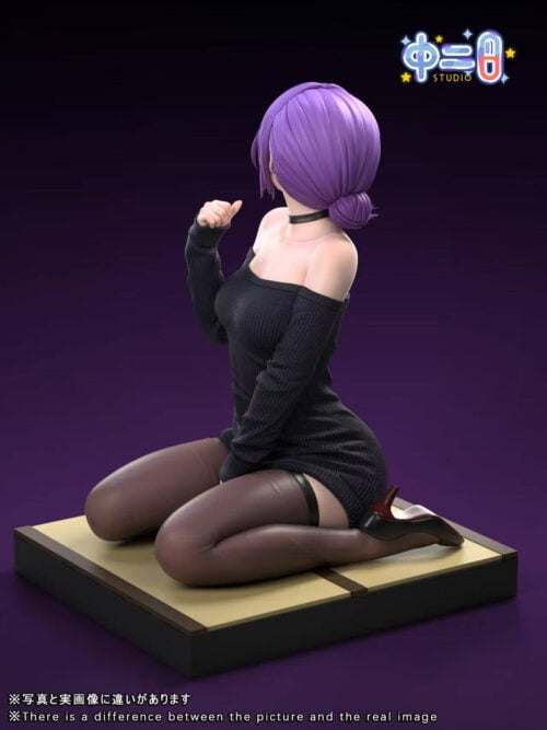 Bomb Devil Reze in Casual Kneeling Pose - Detail View 5