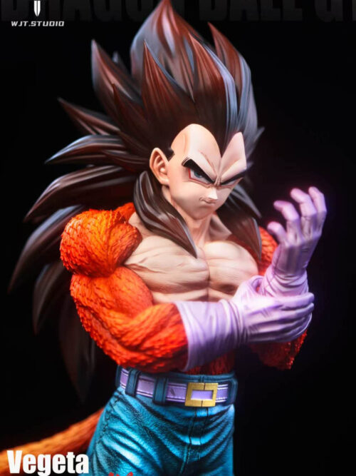 Super Saiyan 4 Vegeta - Detail View 4
