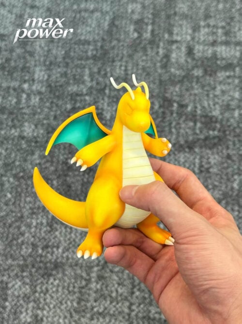Dragonite - Collectible Figure Main View