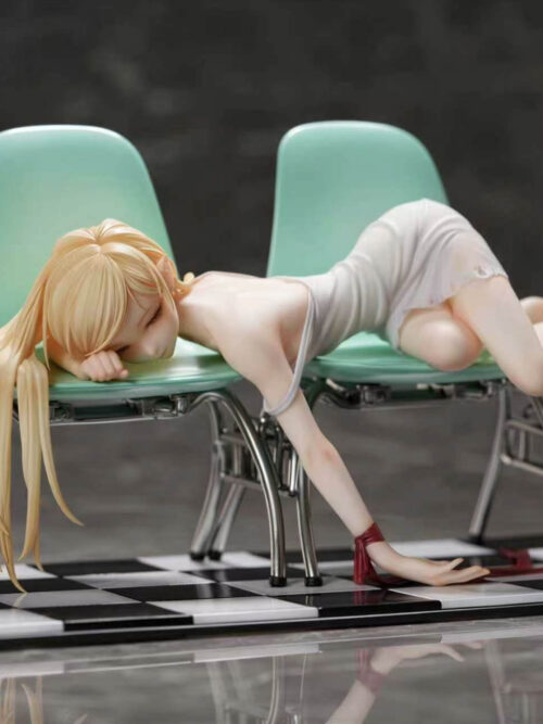 Reclining Shinobu Oshino - Detail View 4