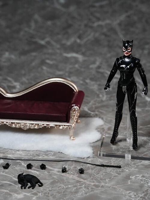 Catwoman Lady 1/12 Scale Collectible Figure - Detail View 12
