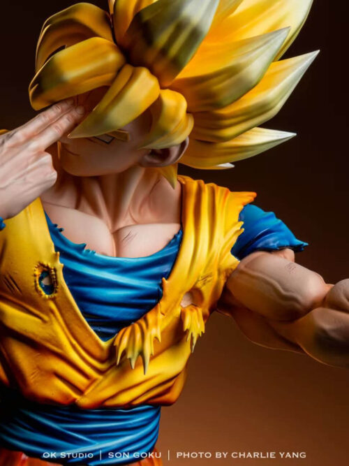 Looking-Back Instant Transmission Super Saiyan Son Goku - Detail View 5