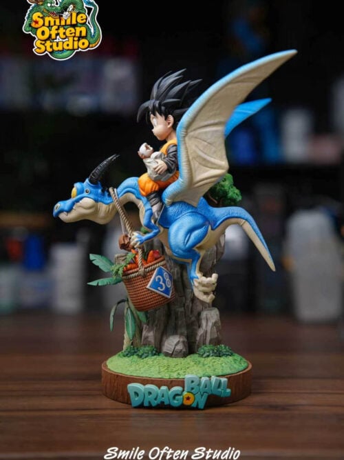 Goten Riding a Dragon - Collectible Figure Main View
