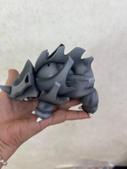 Exaggerated-Spine Rhyhorn - Pokémon Special - Detail View 1