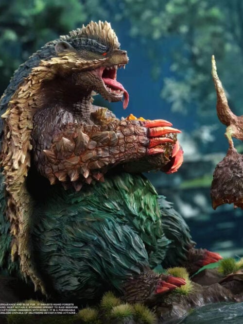 Monster Hunter Arzuros & Redhelm Arzuros - Detail View 1